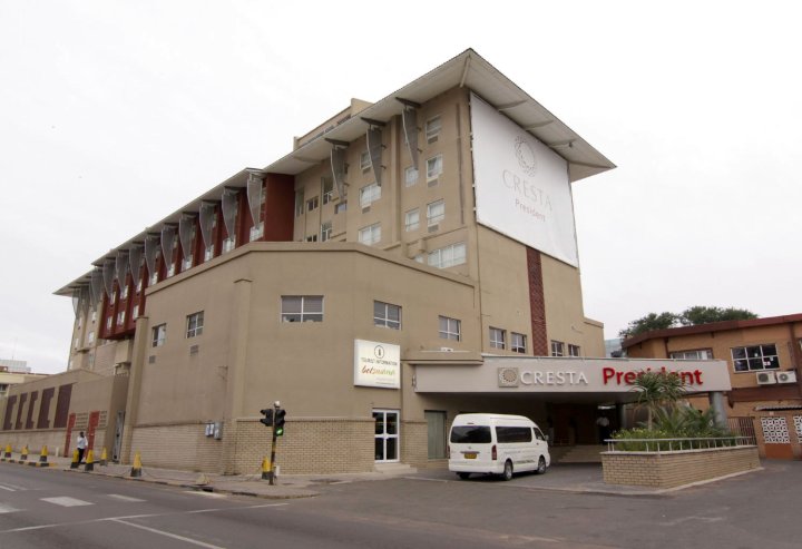 克雷斯塔总统酒店(Cresta President Hotel)