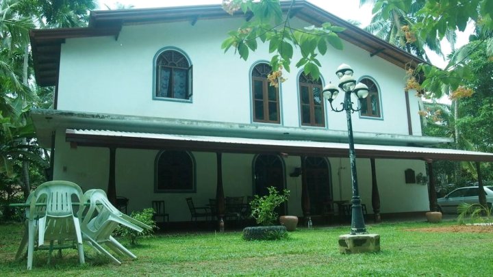 Manik Villa Bentota