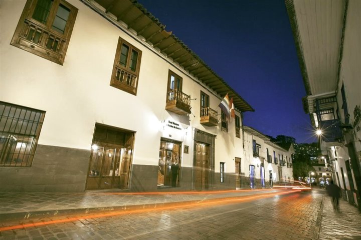 库斯科瑟里纳阿尔马斯广场酒店(Selina Plaza De Armas Cusco)