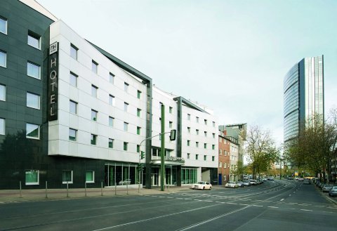 NH杜塞尔多夫北城酒店(NH Düsseldorf City Nord)