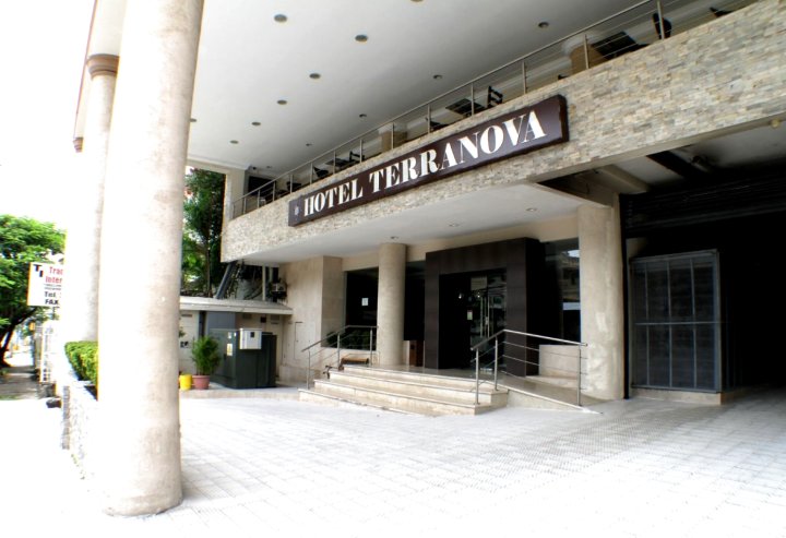 泰拉诺瓦酒店(Hotel Terranova)