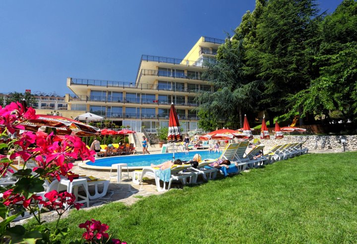 BSA Gradina Hotel - All Inclusive & Private Beach