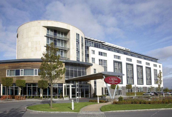 布兰查斯镇卡尔顿酒店(Carlton Hotel Blanchardstown)