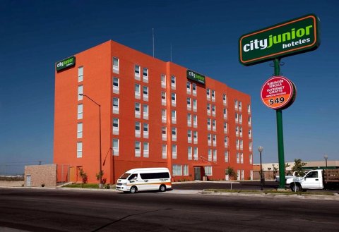 提华纳奥太城市青年酒店(City Express Junior Tijuana Otay)