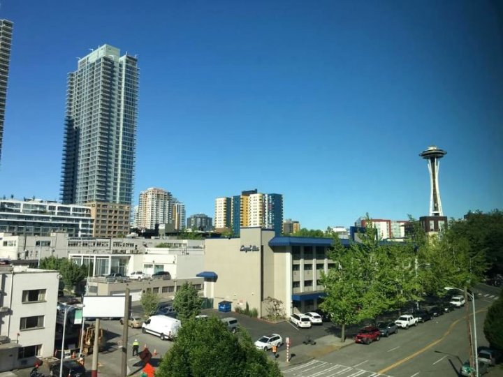 拉奎恩特西雅图市中心酒店和套房(La Quinta by Wyndham Seattle Downtown)