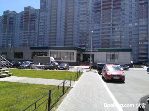 “波塔尼切得斯基塞得”公寓(Apartments in "Botanicheskyi Sad")