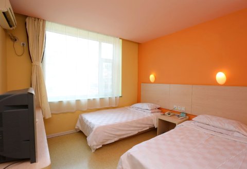 长春医大一院酒店预订_宾馆住宿旅馆价格查询