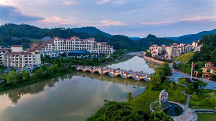 宜春明月山维景国际温泉度假酒店