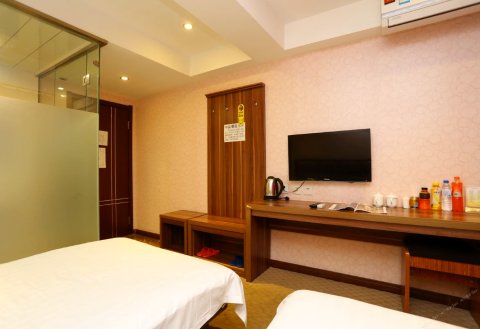 长春医大一院酒店预订_宾馆住宿旅馆价格查询