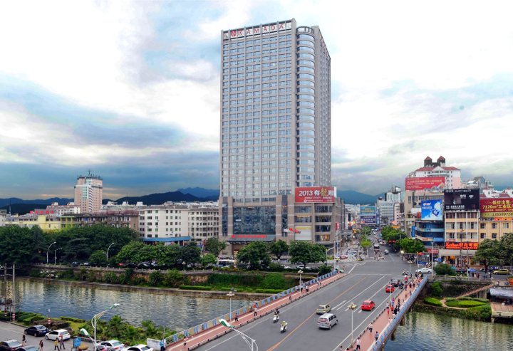 龙岩华美达龙州酒店