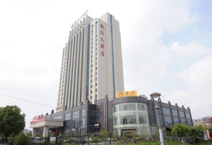 信丰桃江大酒店