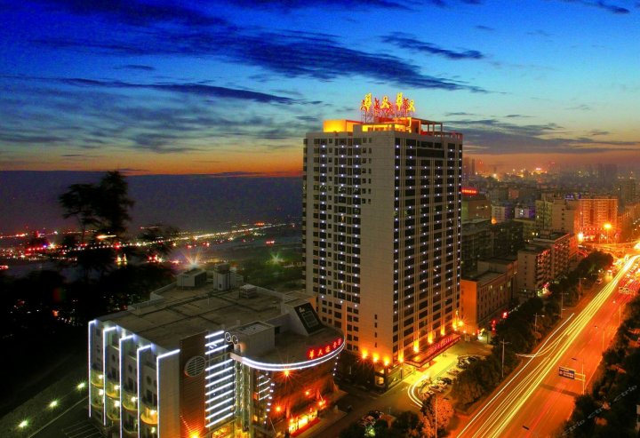 株洲逸景华天大酒店