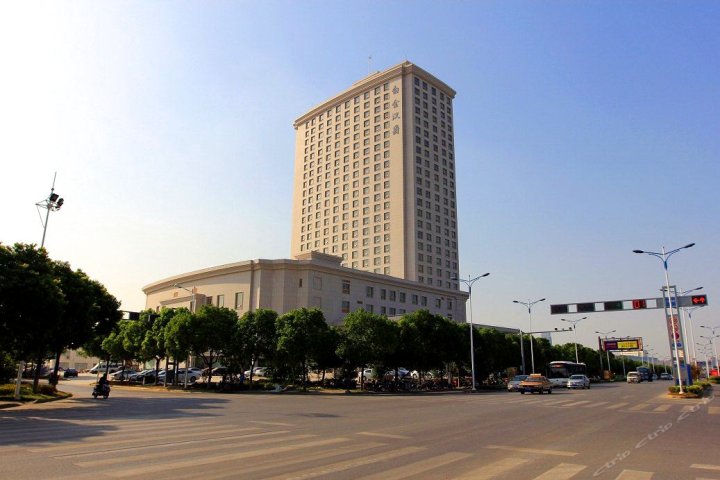 苏州吴中白金汉爵大酒店