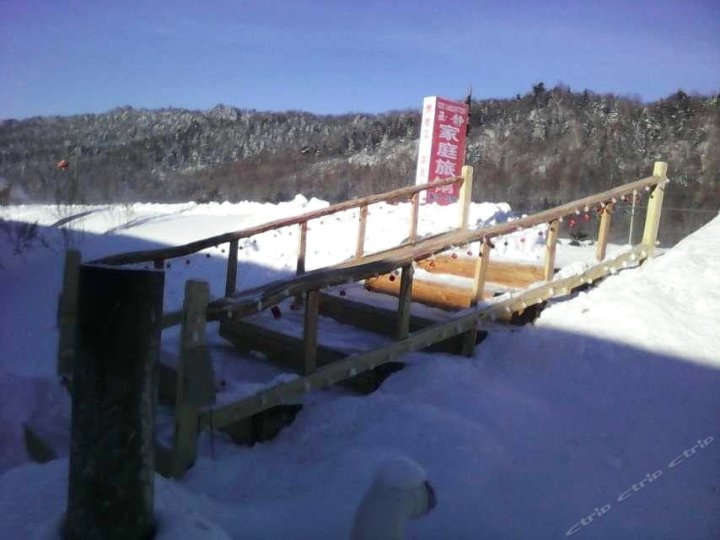 雪乡二浪河玉静家庭客栈
