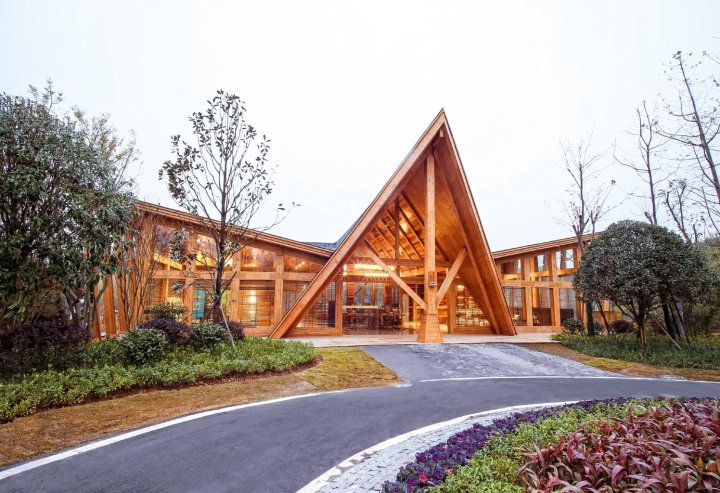 长沙县果园镇浔龙河星空木屋酒店(原长沙喜悦秘境酒店)
