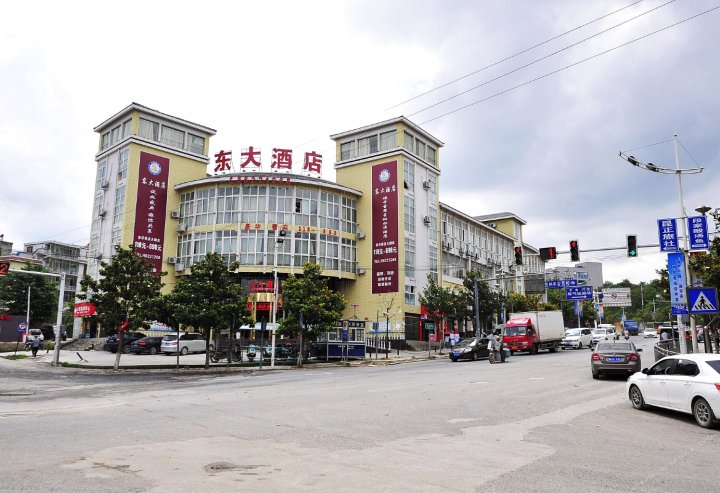 8贵阳锦秀酒店 贵阳花溪区吉林村吉林路241号 &yen; 69起贵阳同档次