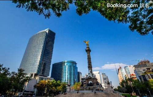 Castlerock Suites and Condos Mexico City