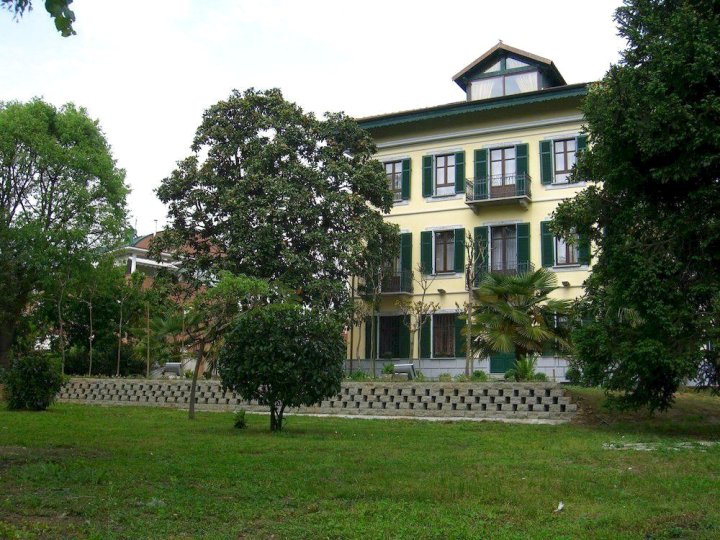 德雷马诺列达米安公园酒店(Hotel Damian Park Hotel Delle Magnolie)