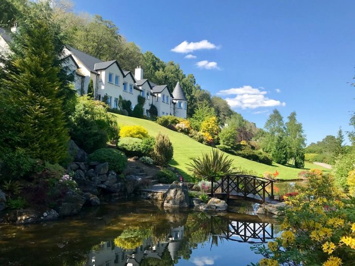 尼斯湖别墅度假酒店(Loch Ness Lodge)