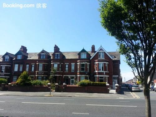 曼迪旅馆(Maindee Guest House)