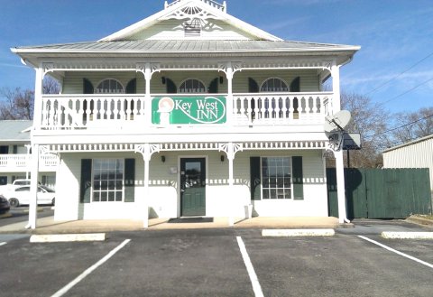 基韦斯特酒店 - 波阿斯(Key West Inn - Boaz)