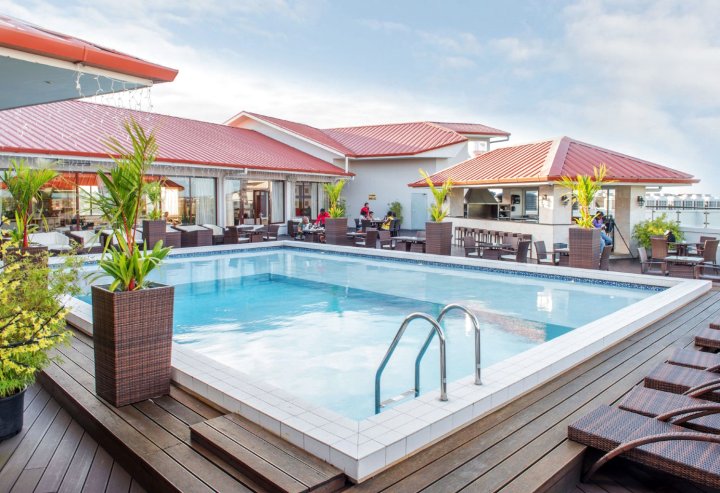 帕拉马里博公主华美达酒店(Ramada by Wyndham Princess Paramaribo)