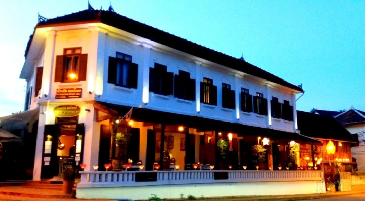 水明漾河景酒店(Saynamkhan River View)