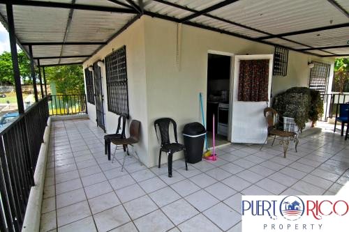 New Updated 2 Bedroom Apartment in Bayamon, Puerto Rico