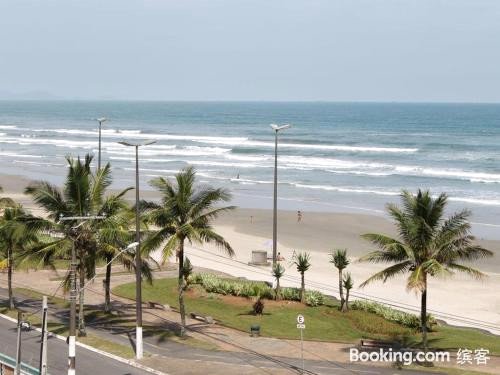 Casa BALNEÁRIO FLÓRIDA Praia Grande SP.