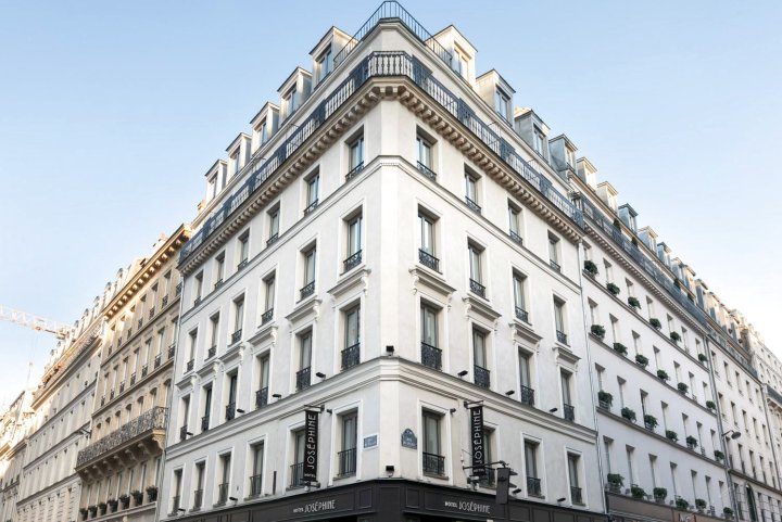 巴黎快乐文化约瑟芬酒店(Hotel Joséphine by HappyCulture Paris)