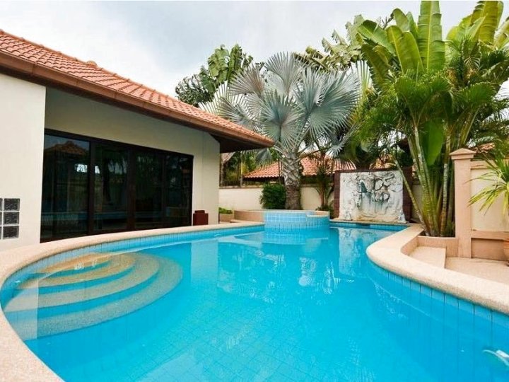 班巴利纳泳池别墅(Baan Balina Pool Villa)