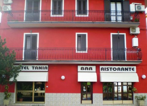 Hotel Tania