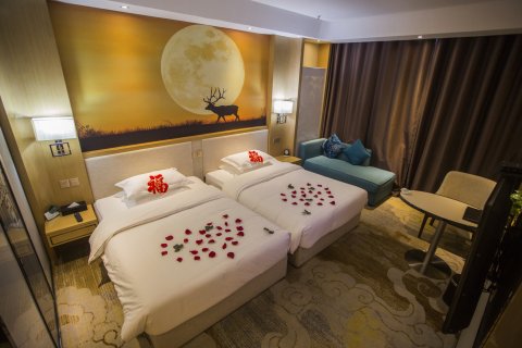 青海白云翔羚酒店