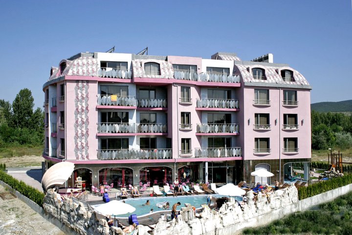 Sunny Beauty Palace Hotel