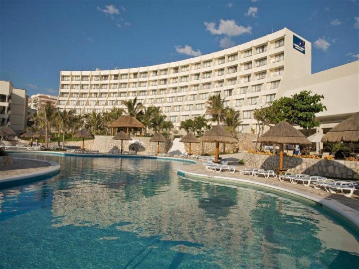 坎昆别墅皇家大公园酒店 - 全包式(The Villas Cancun by Grand Park Royal - All Inclusive)