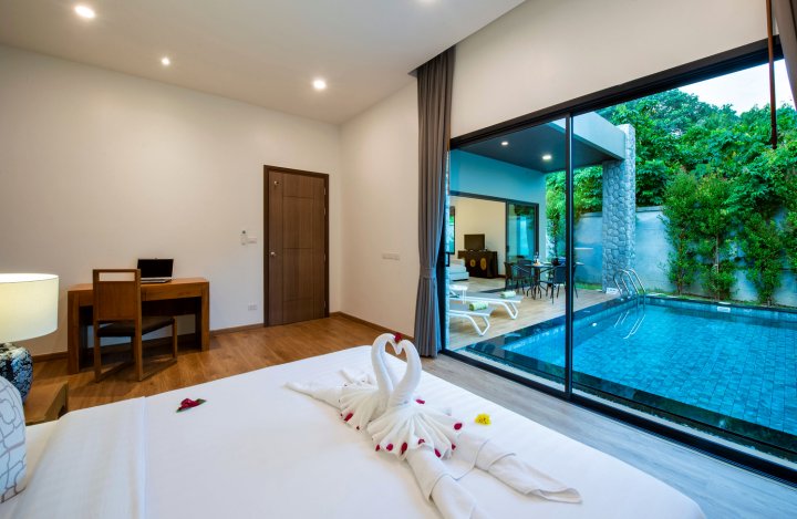 普吉岛阿卡西亚度假村及游泳池别墅酒店(Acasia Pool Villas Resort Phuket)