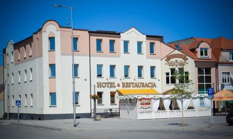 维尼卡餐厅酒店(Hotel Restauracja Witnica)