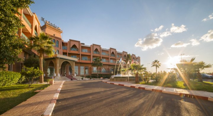 莫加多尔古堡酒店(Mogador Kasbah)