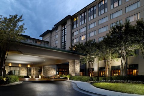 亚特兰大阿尔普哈雷塔万豪酒店(Atlanta Marriott Alpharetta)