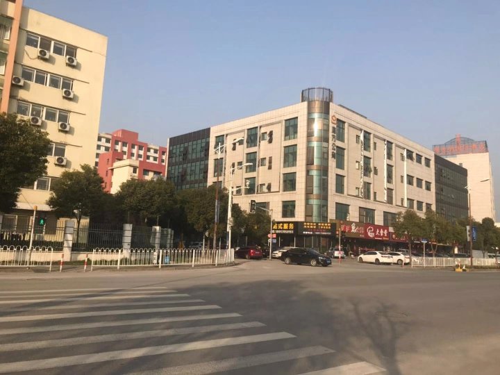 Xbed互联网民宿(上海昌林路店)