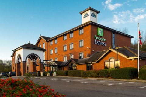 斯塔福德智选假日酒店(Holiday Inn Express Stafford, an IHG Hotel)