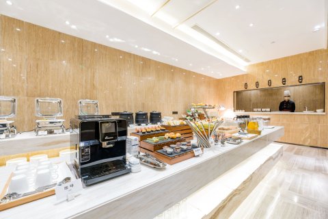 上海外滩老码头亚朵酒店