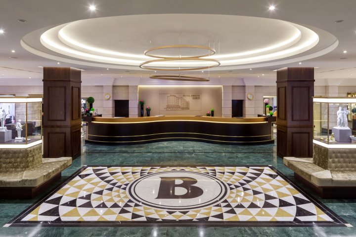 柏林布里斯托尔酒店(Hotel Bristol Berlin)