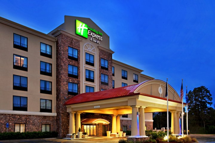 拉普拉斯智选假日套房酒店(Holiday Inn Express Hotel & Suites La Place, an IHG Hotel)