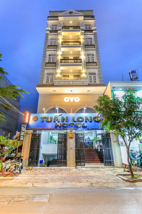 图安长酒店(Tuan Long Hotel)