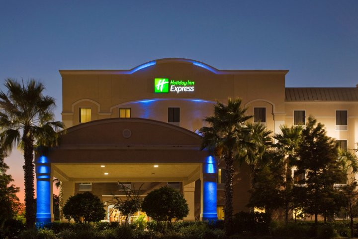 克利尔沃特/Us 19 北智选假日套房酒店 - IHG 旗下酒店(Holiday Inn Express Hotel & Suites Clearwater/Us 19 N, an IHG Hotel)