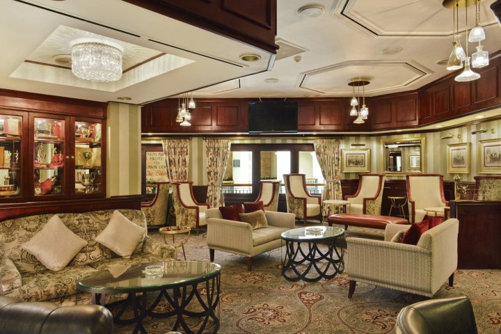 约翰内斯堡巴拉莱卡桑顿万豪普罗蒂酒店(Protea Hotel by Marriott Johannesburg Balalaika Sandton)