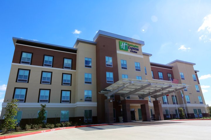 休斯敦西北智选假日酒店及套房 - 赛普拉斯290高速公路(Holiday Inn Express & Suites Houston NW - Hwy 290 Cypress, an IHG Hotel)