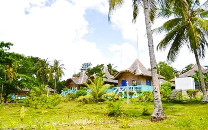 Bohol's Dapdap Beach Resort