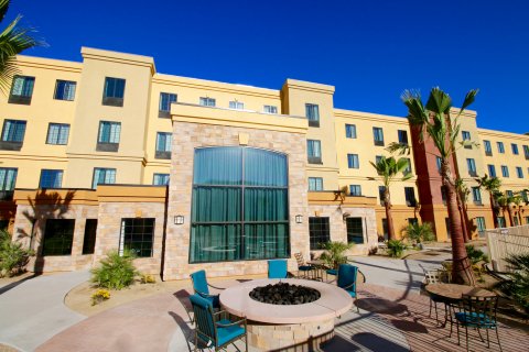 大教堂市棕榈泉希尔顿欣庭酒店(Homewood Suites by Hilton Cathedral City Palm Springs)